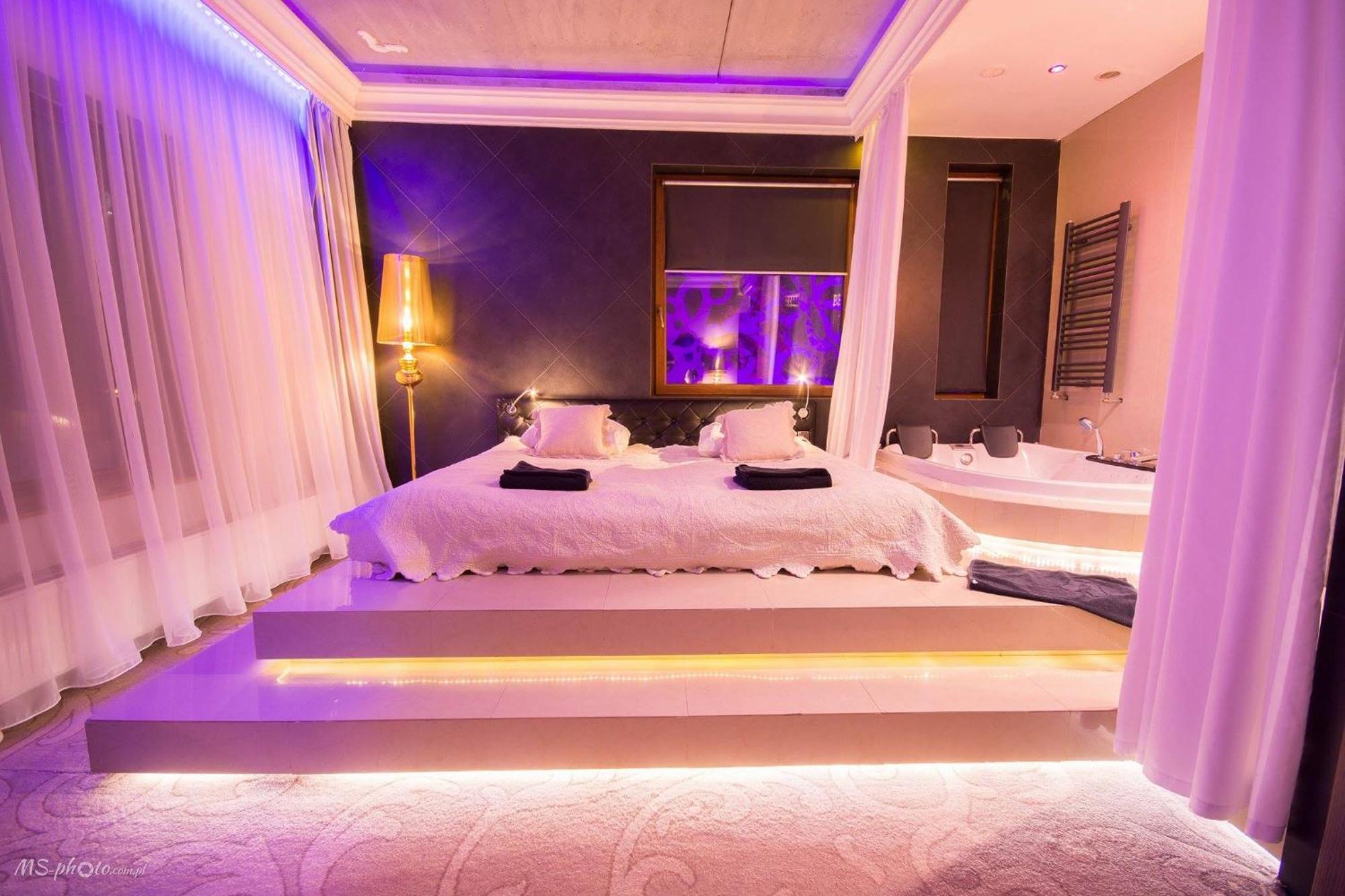 Hotel Ramka & Restaurant & Wine Bar Poznań Chambre photo